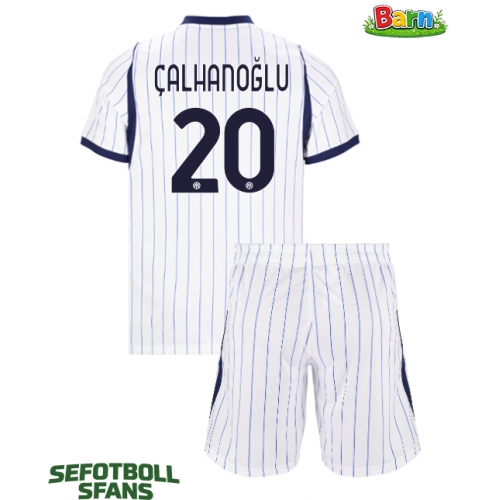Inter Milan Hakan Calhanoglu #20 Bortaställ Barn 2026-27 Kortärmad (+ Korta byxor)